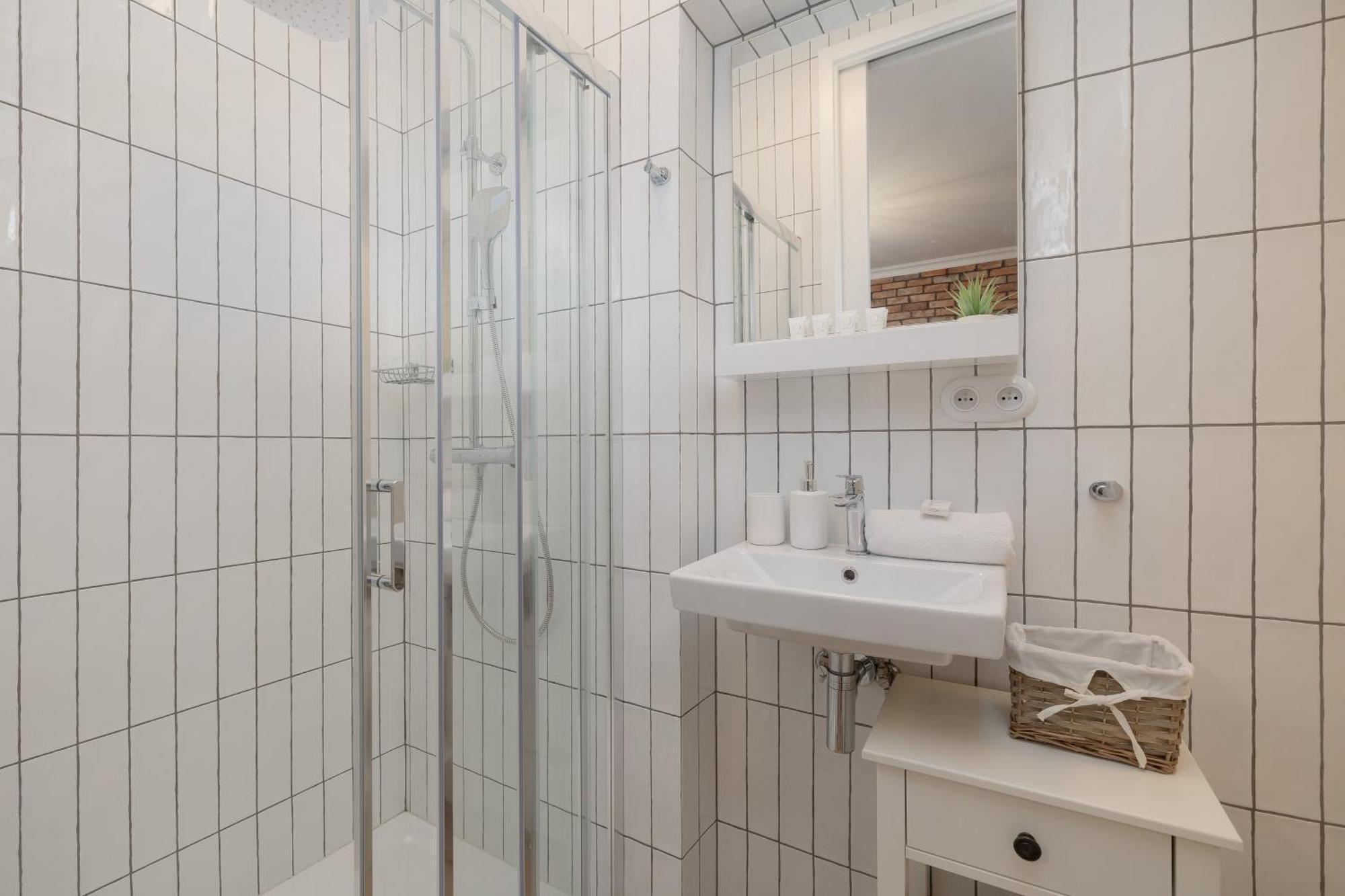 Beautiful & Stylish Apartaments Dietla With Air Conditioning By Noclegi Renters Kraków Exteriör bild